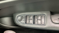 Renault Arkana 1.6 E-TECH Hybrid 145 Iconic 5dr Auto Hybrid Estate